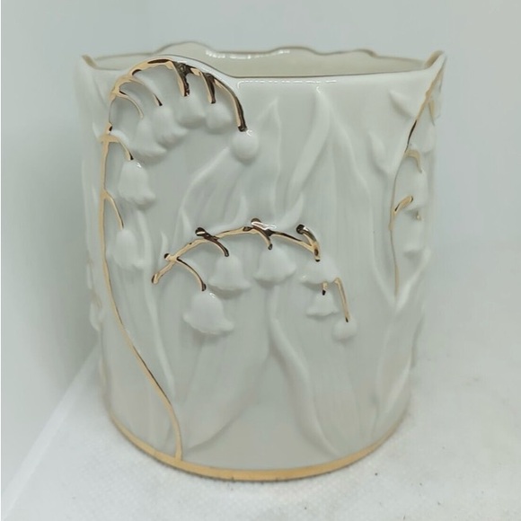 Lennox fine china ivory colour votive tea light with gold accents. New. - Picture 8 of 9